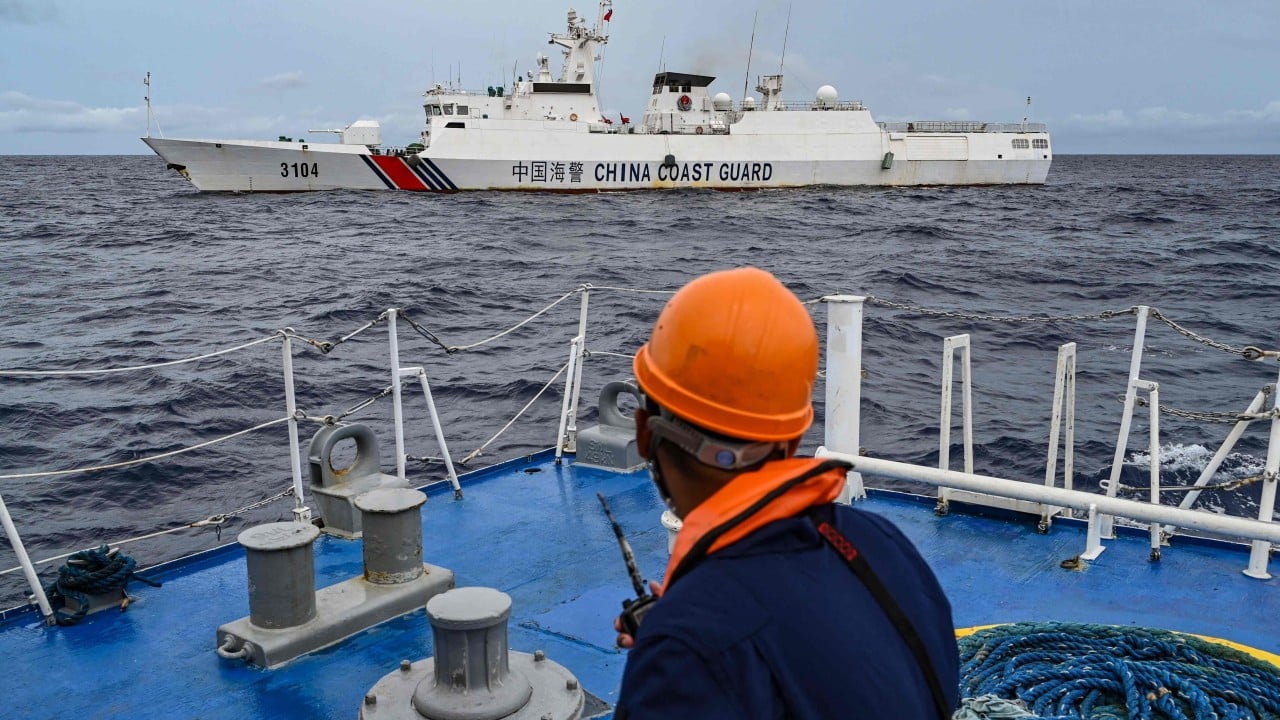 Chinese scholars suggest peaceful path with Philippines in South China Sea dispute