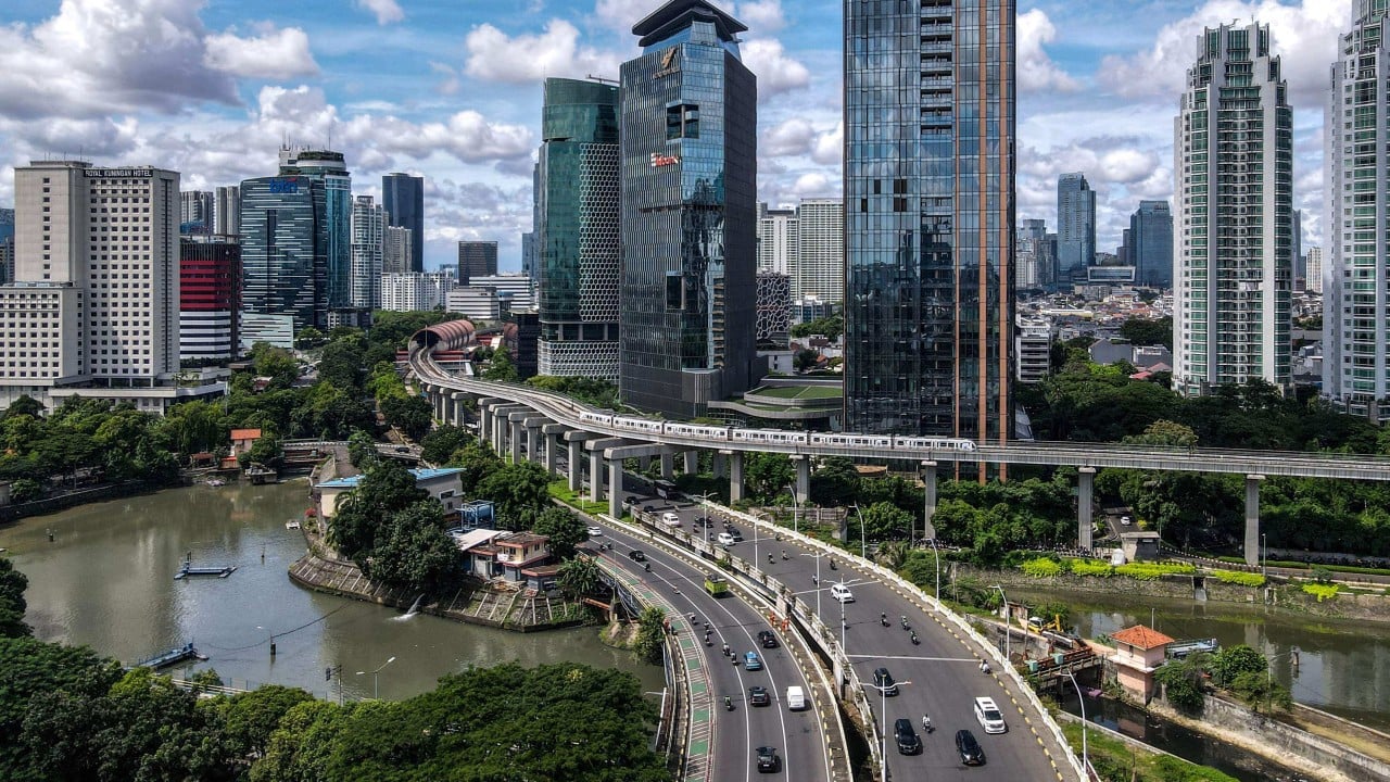 Asia-Pacific office tenants eye flexible spaces, short leases as trade war pressures rents