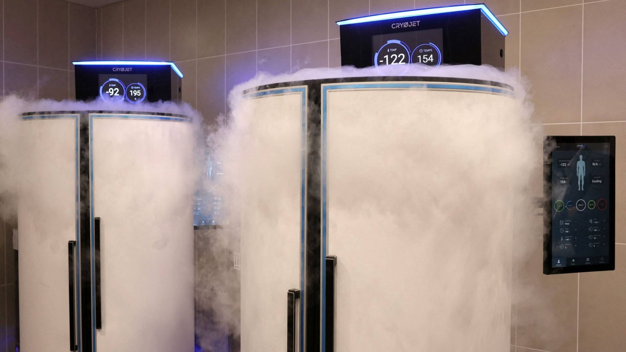 Woman brain-dead after Paris cryotherapy session goes wrong