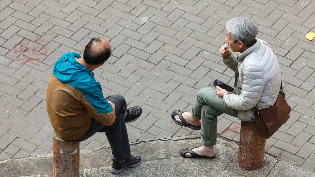 Smoke-free floors in Hong Kong public housing ‘infeasible’, ‘unfair’: lawmakers