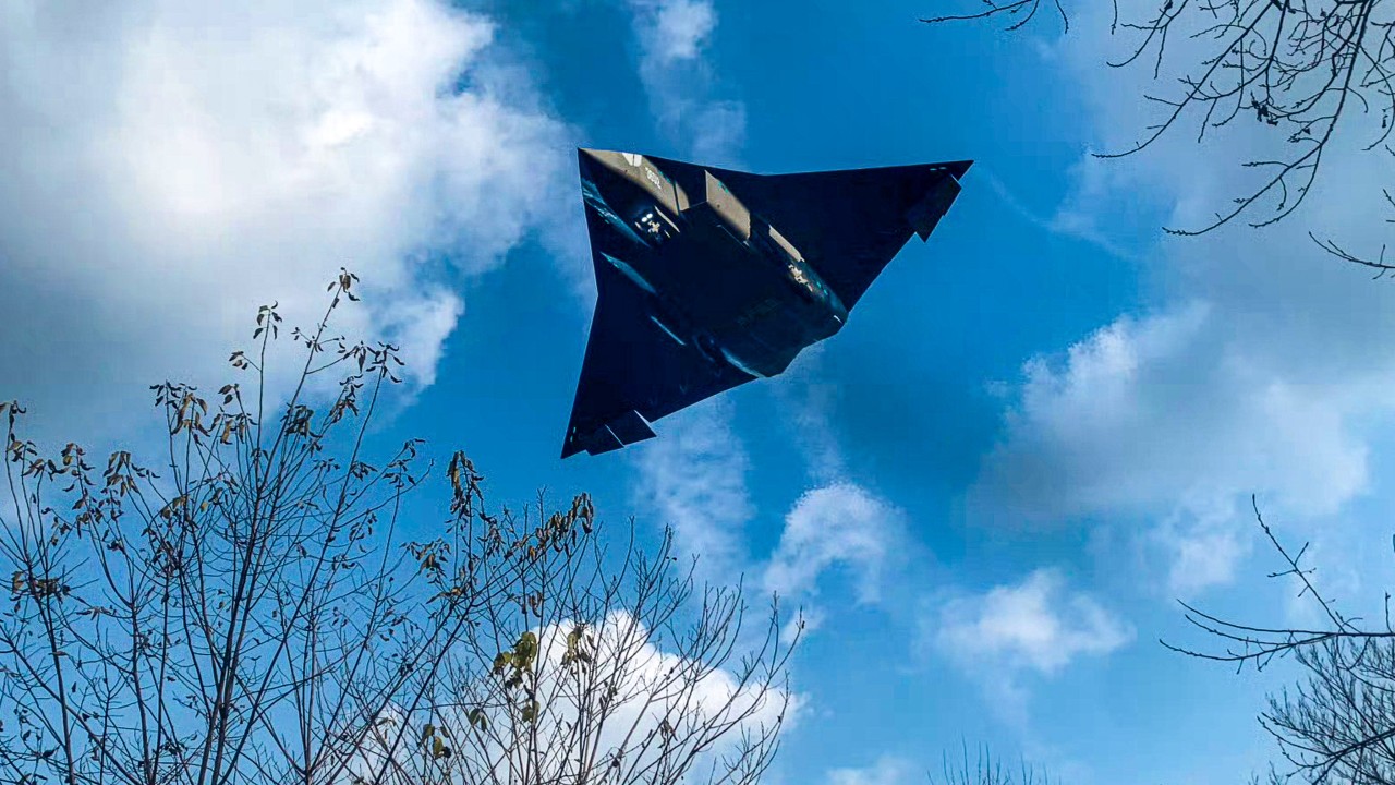 China’s sixth-gen stealth fighter test flights reveal high-level manoeuvrability