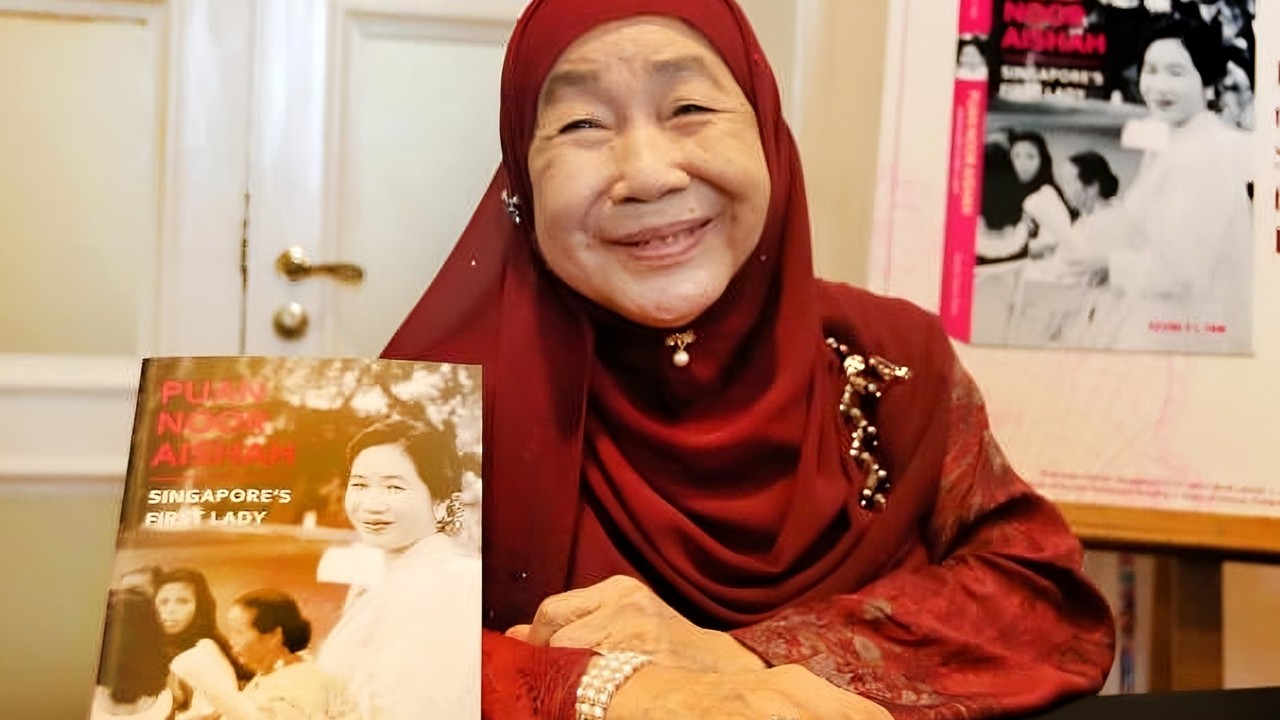 Puan Noor Aishah, wife of Singapore’s first president, dies aged 91
