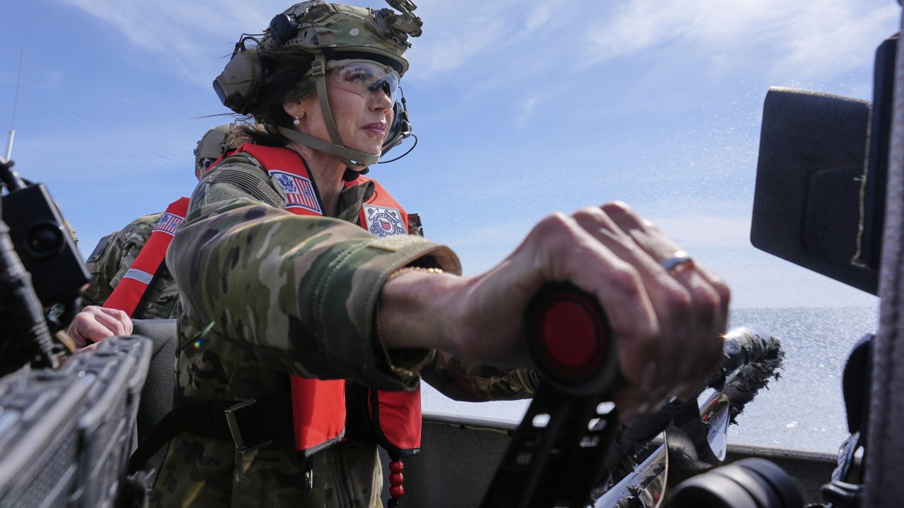 Kristi Noem’s bag containing US$3,000 in cash, access pass, bank cards stolen from eatery