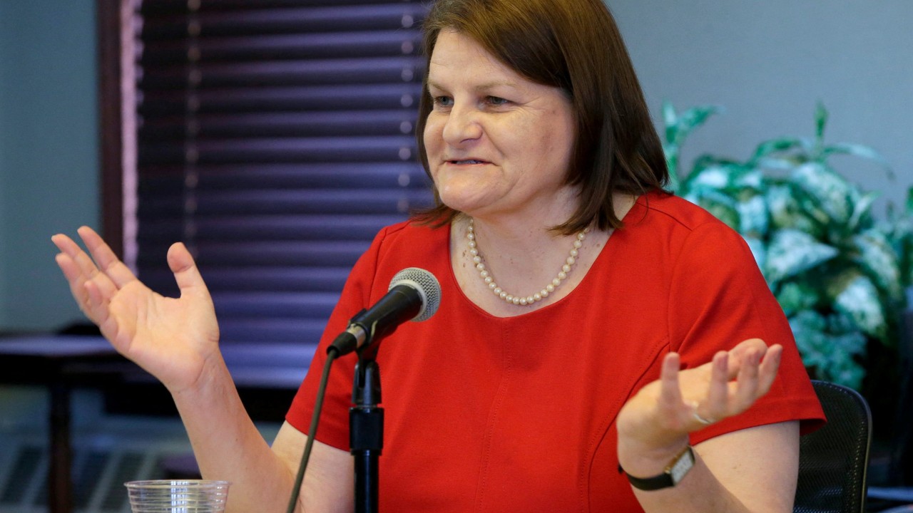 FBI arrests US judge, accusing her of helping migrant evade authorities