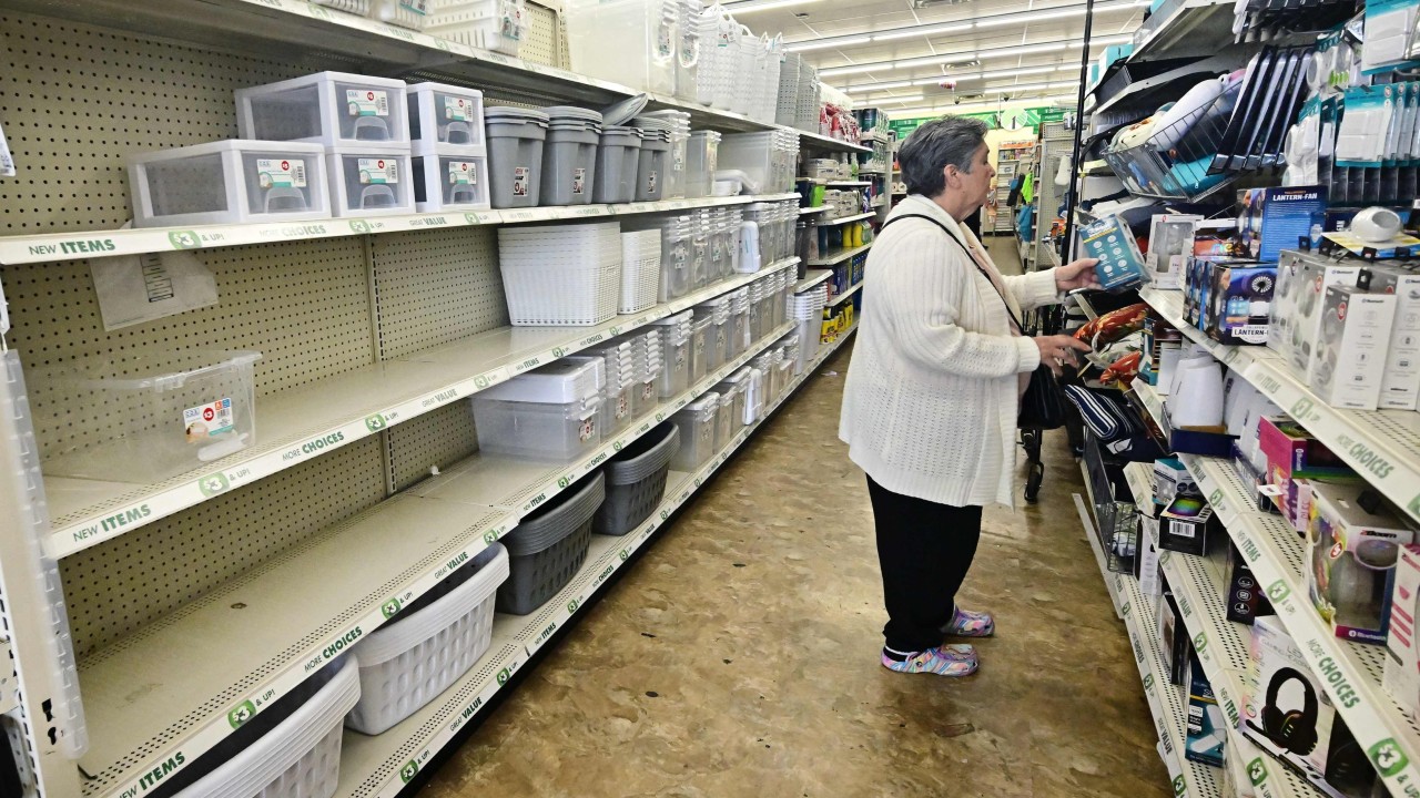 US economy shrinks in first 3 months of Trump presidency