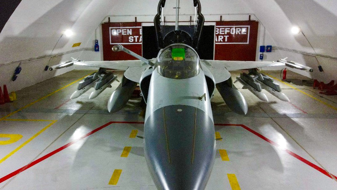 Pakistan Air Force showcases advanced Chinese weapons as tensions escalate with India