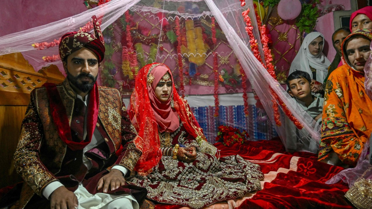 Weddings in Kashmir not interrupted by fear of India, violence