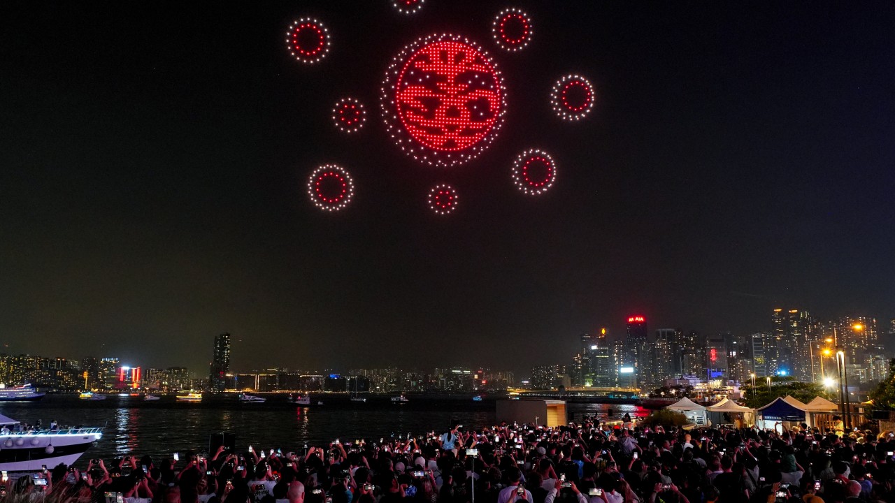 Hong Kong drone operators want less red tape to stage bigger shows, expand uses