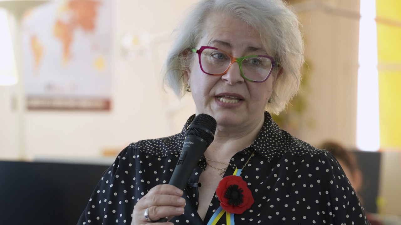 Ukrainian-born Russian reporter critical of war, smuggled to France after ‘hiding for weeks’