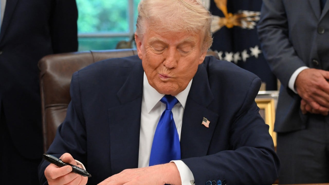 Trump to sign executive order on reducing prescription drug prices
