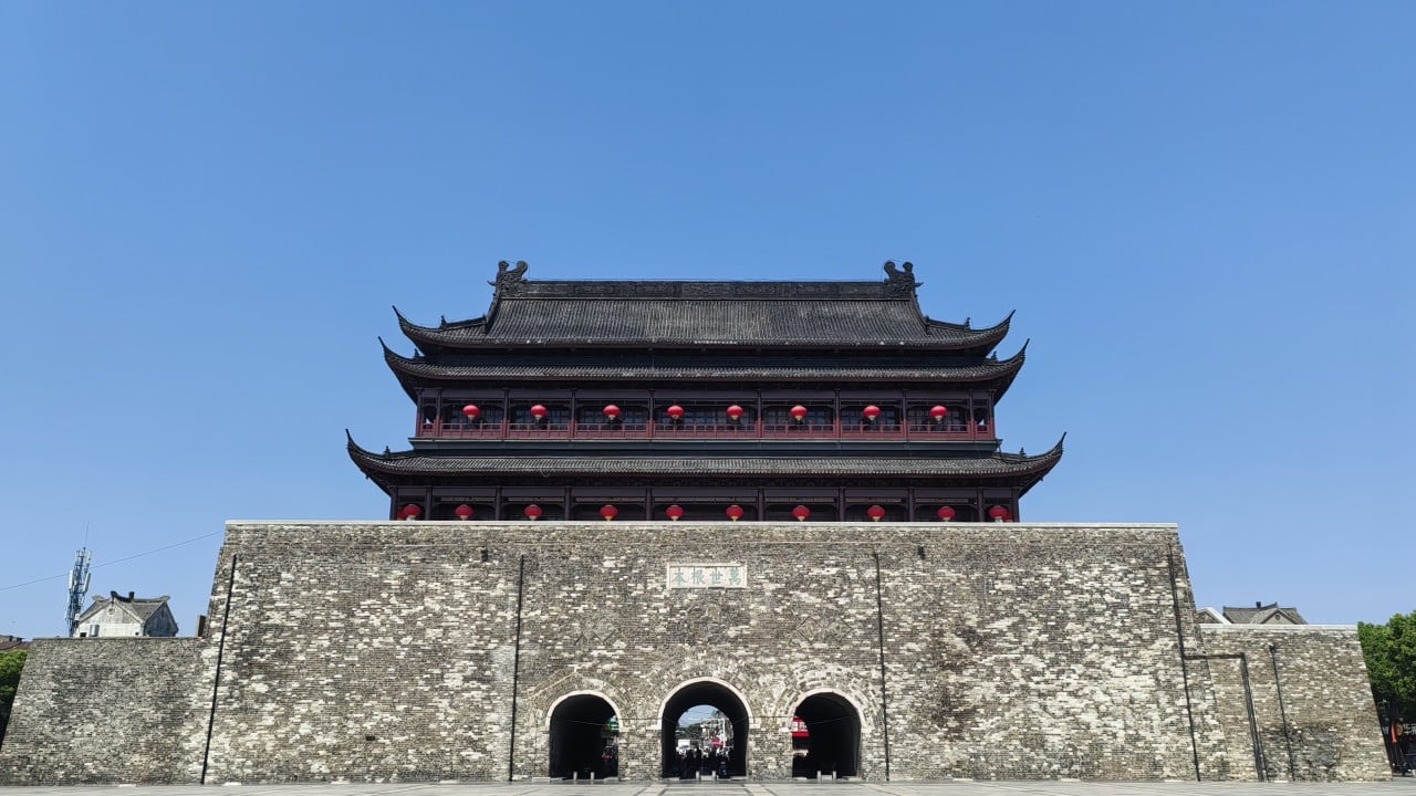 Collapse of historic Chinese building’s roof revives concerns about construction standards