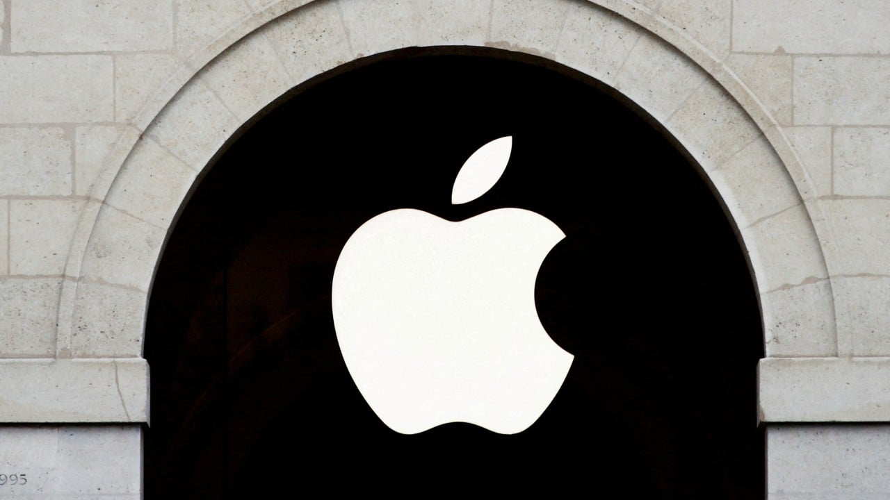 Apple aims to launch smart glasses in 2026 in push into AI devices to rival Meta, OpenAI