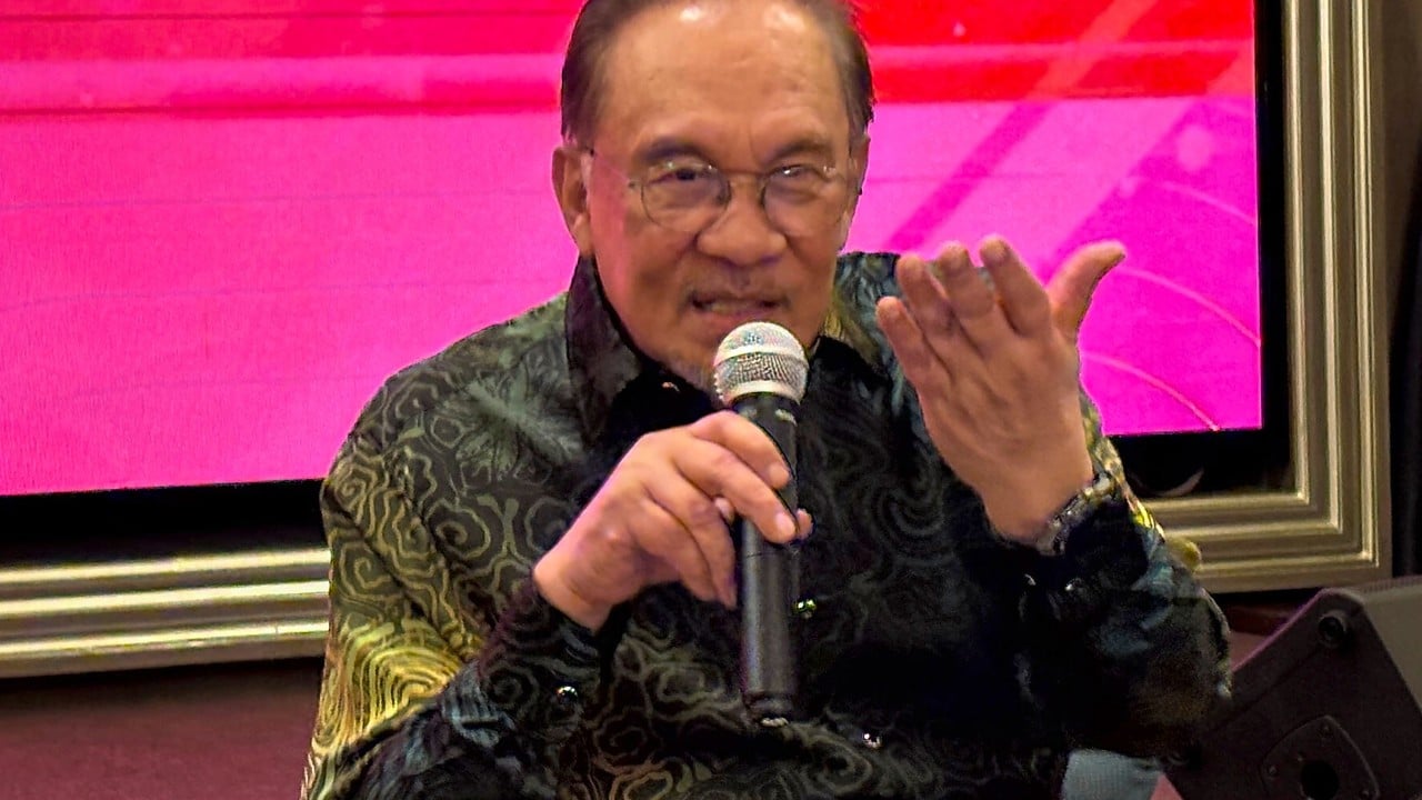 Malaysia’s Anwar defends extending ‘brave’ anti-corruption chief’s term