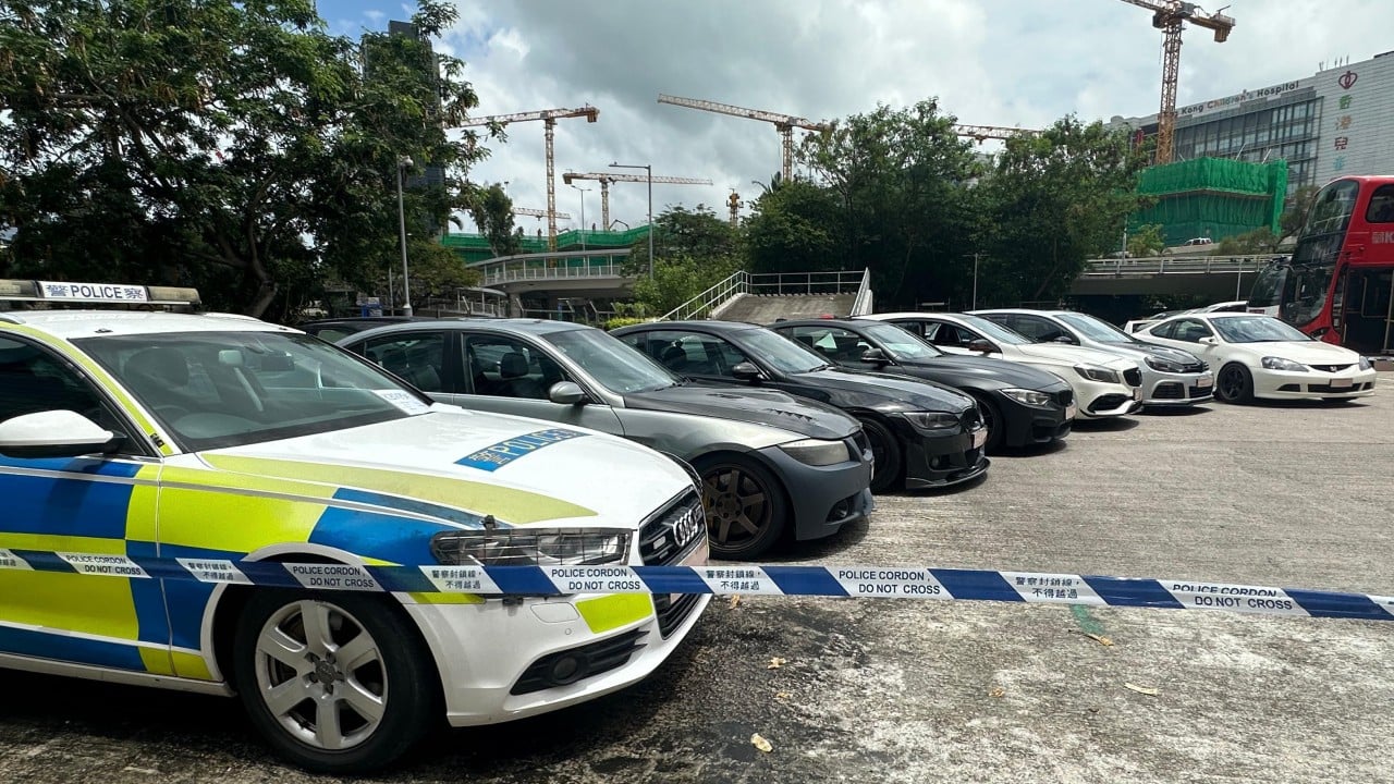 8 arrested for road races in Hong Kong, including 1 who allegedly used police car