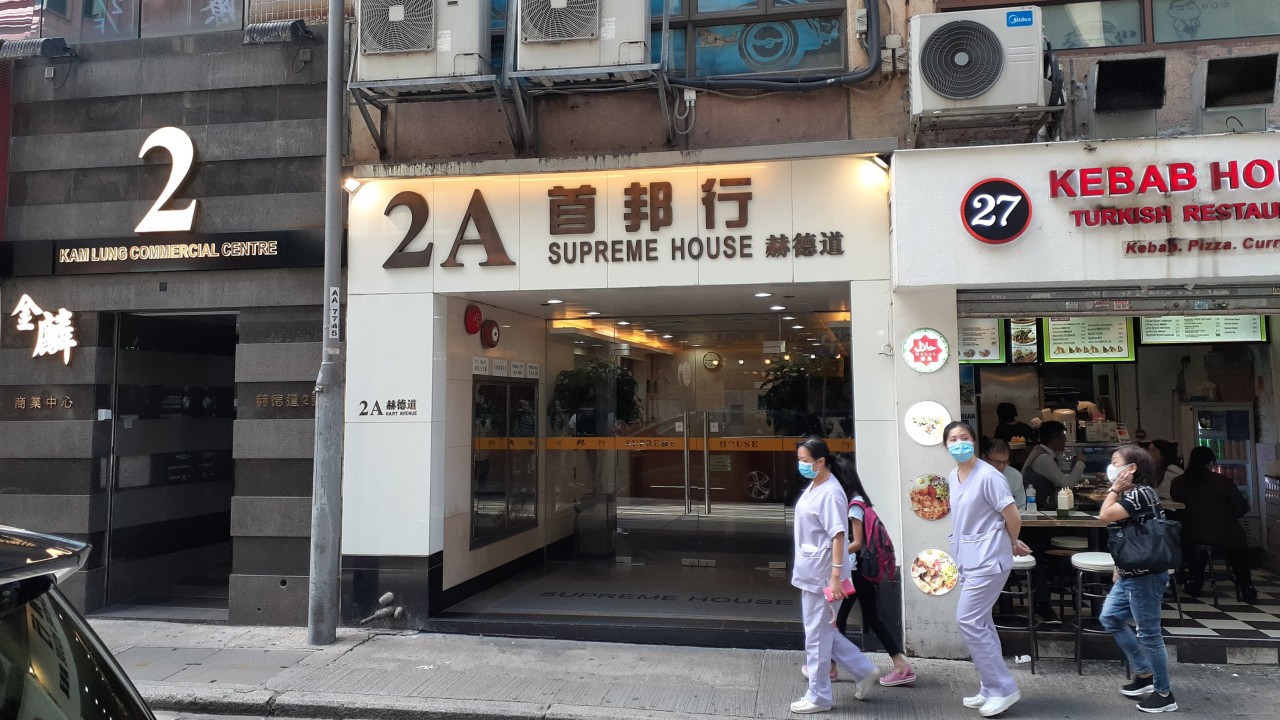 Robber steals Hermes bags and necklace worth HK$3 million from Hong Kong shop