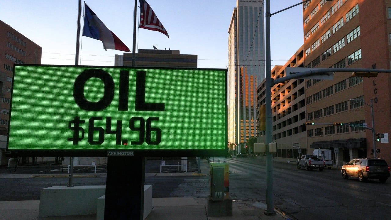 Oil Prices Rise amid Fragile Iran-Israel Ceasefire, Supply Concerns