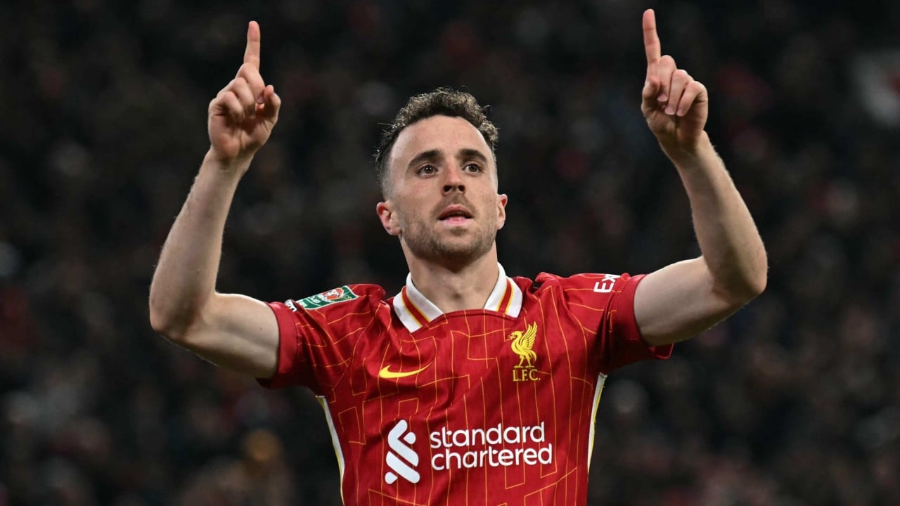 Tributes paid after Liverpool footballer Diogo Jota dies in car crash, aged 28