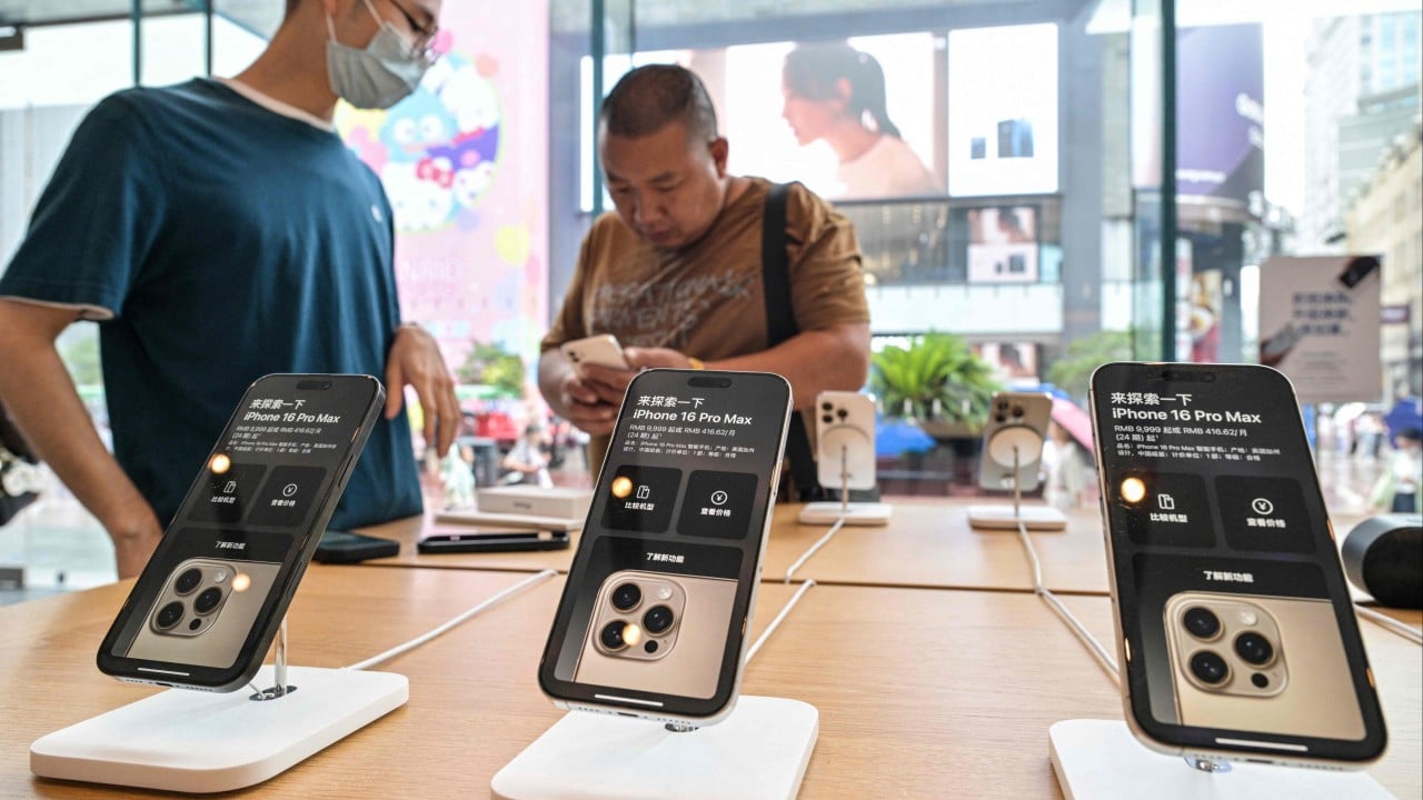 China’s smartphone shipments plunge 21.8% in May amid weak consumption