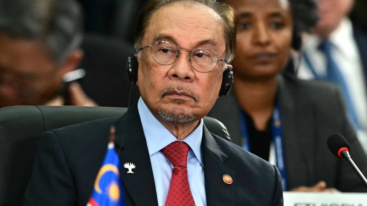 Malaysia seeks urgent trade talks with US after 25% tariff blow