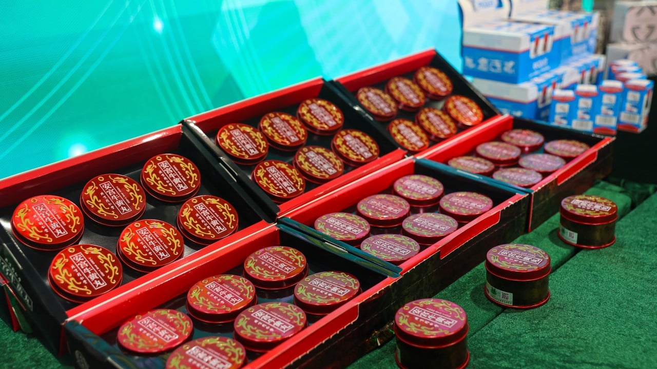 Hong Kong Customs Seizes HK$39.4 Million Drugs, Counterfeits, Arrests 8 Across Multiple Locations