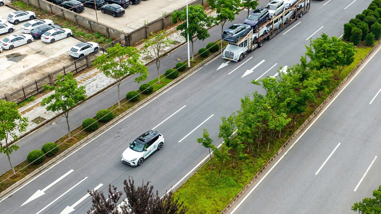 Baidu signs deal with Uber to deploy Apollo Go robotaxis in Asia, Middle East
