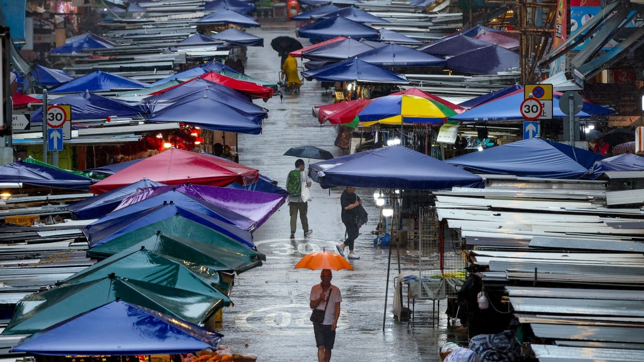 Amber rainstorm warning issued as heavy downpours to hit Hong Kong ‘shortly’