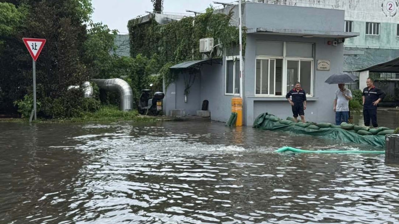 Shanghai, east China brace for severe tropical storm after dodging tsunami