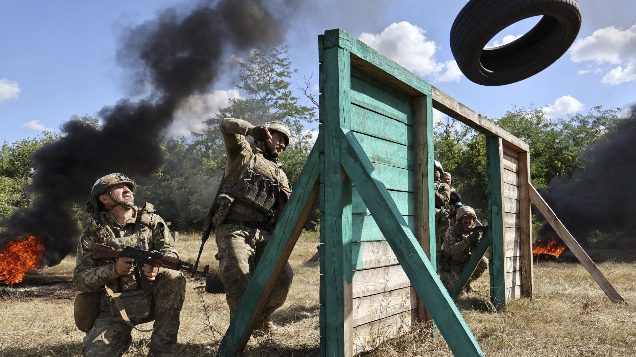 ‘Putin isn’t interested’: Ukrainians feel hopeless about US push to end war