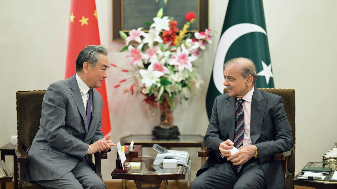 FM Wang Yi urges faster progress towards China-Pakistan Economic Corridor 2.0