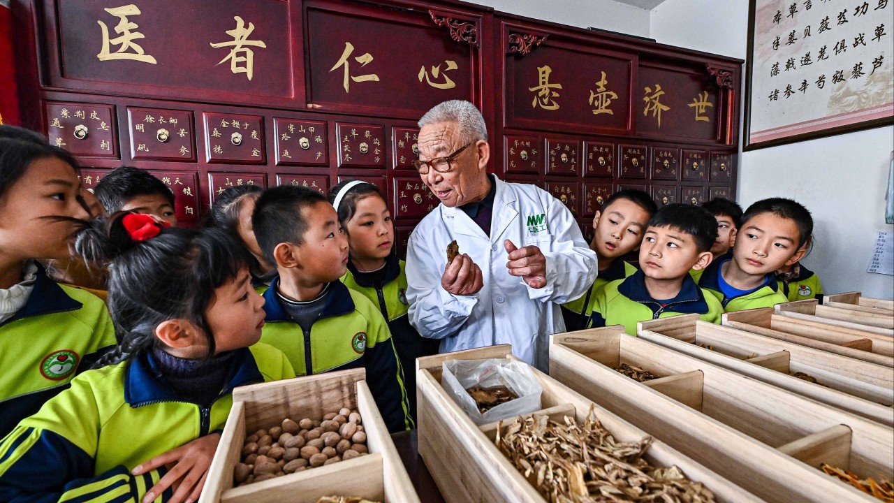For China’s youth, traditional Chinese medicine is cool again