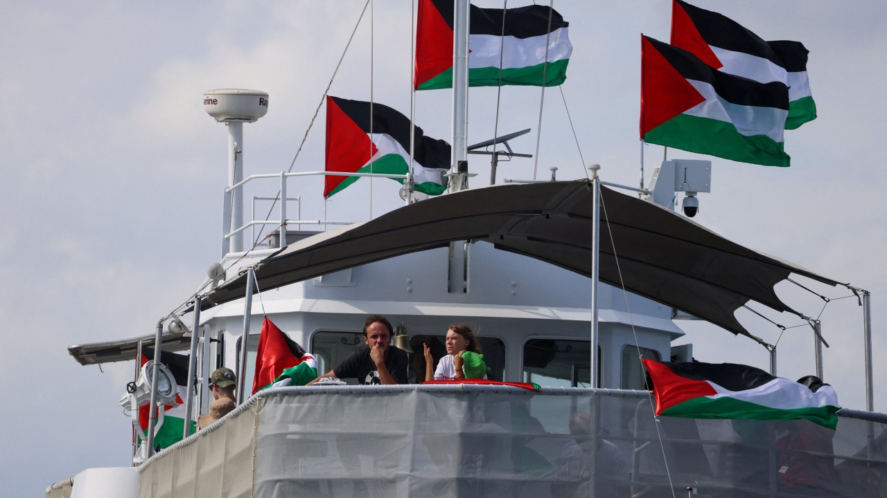 Gaza-bound flotilla carrying aid forced to turn back due to storms