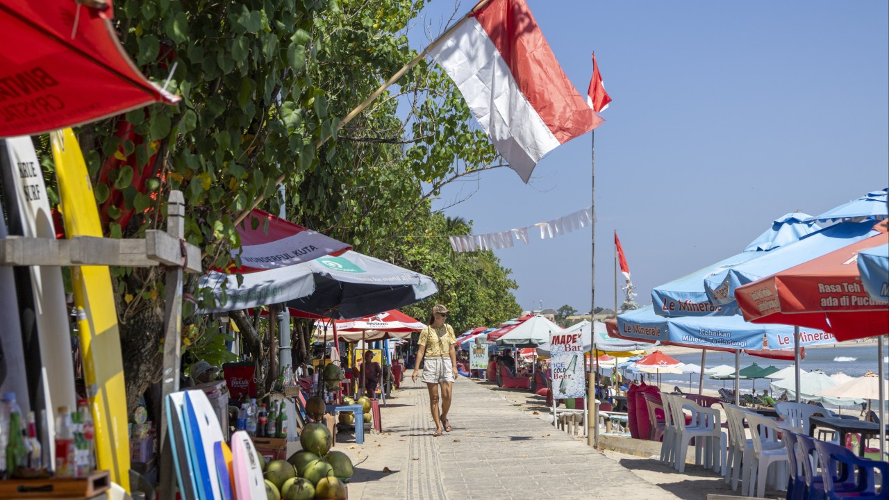 Macau beleži porast mednarodnih obiskovalcev, Bolgarija znižuje cene v Sunny Beachu