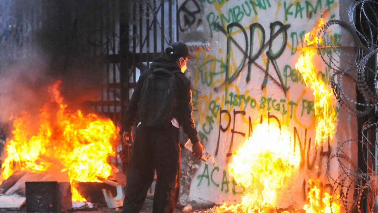 8 dead, 20 missing as Indonesia’s unrest escalates, more protests expected
