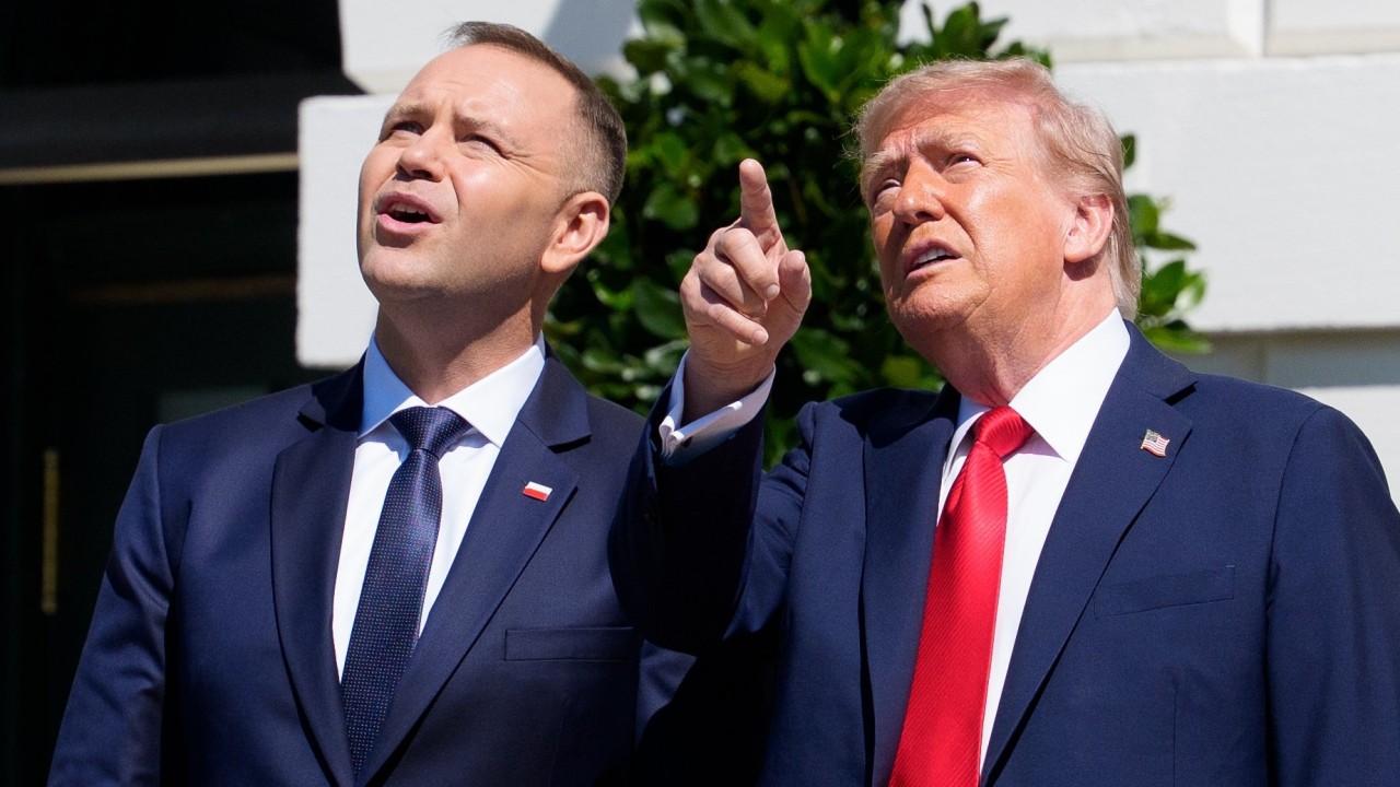 Trump predlagal možnost napotitve Nacionalne garde v New Orleans in okrepil vezi s Poljsko.