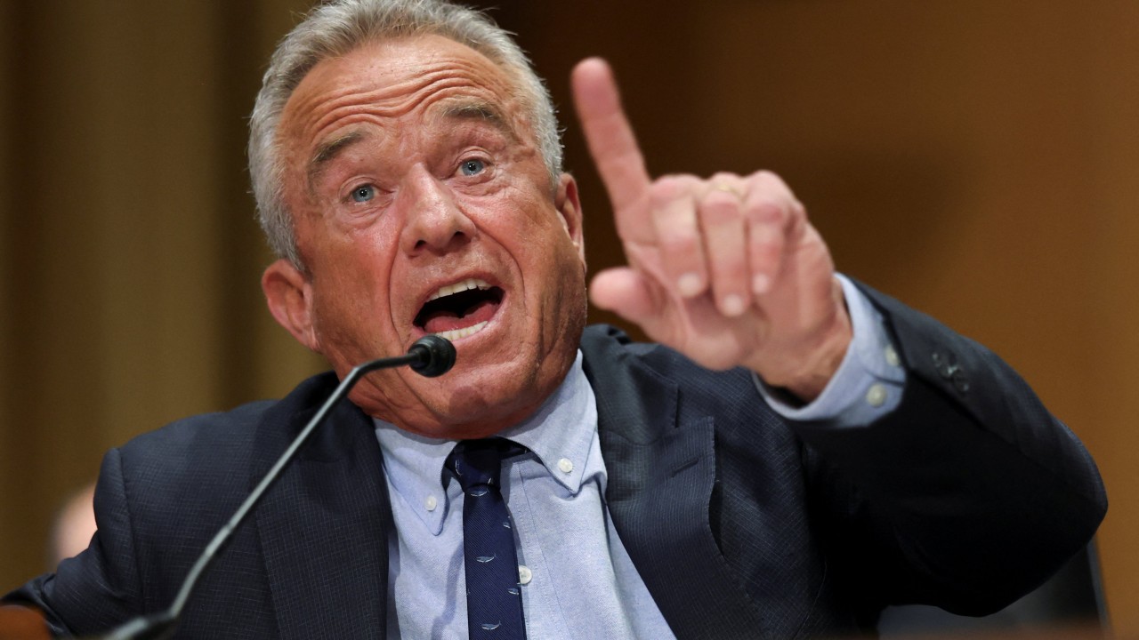 RFK Jnr defends CDC shake-up, as Democrats call for his resignation