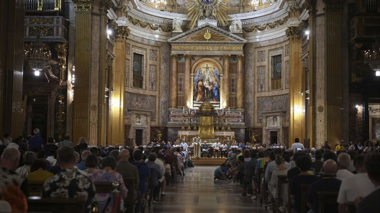LGBTQ Catholics celebrate acceptance in Holy Year pilgrimage to Rome