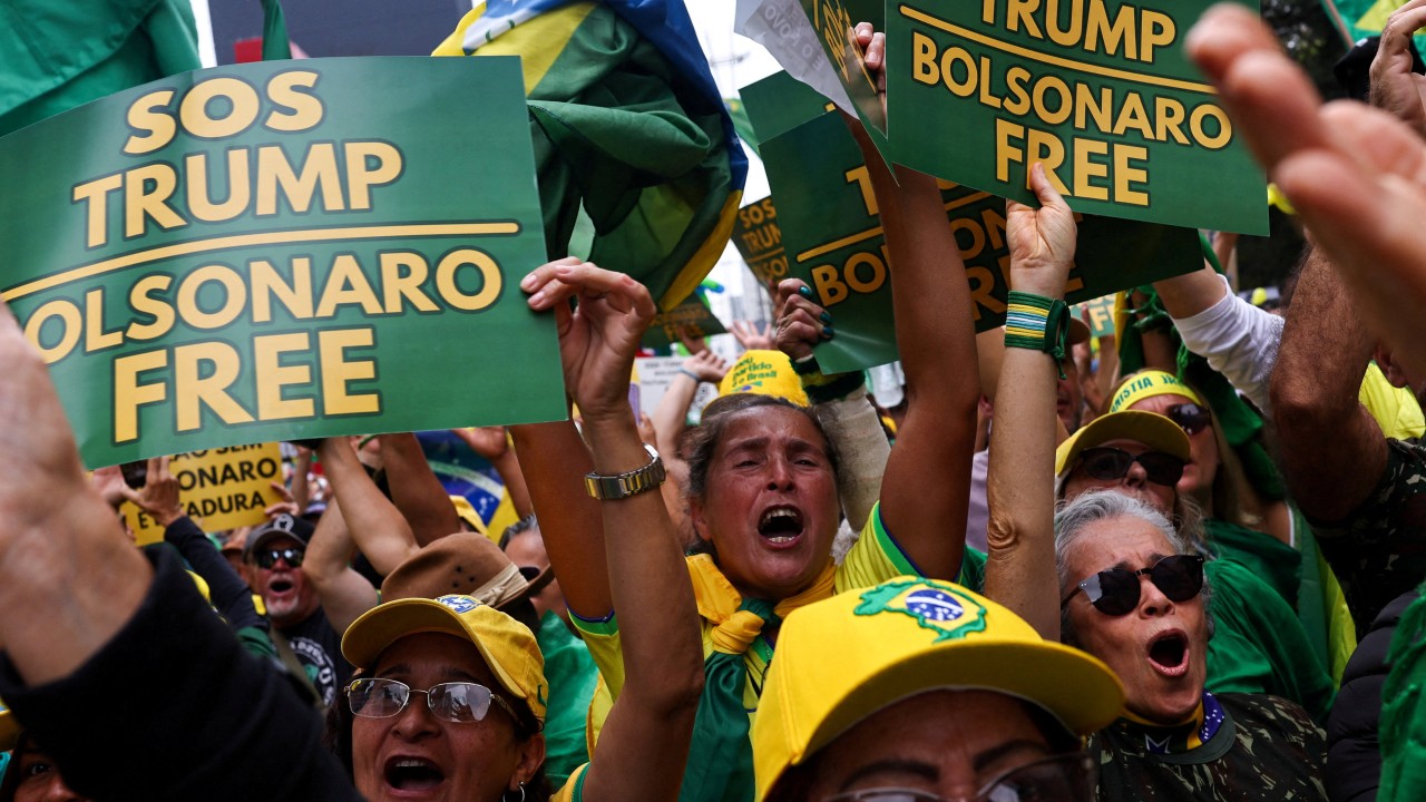 First of 5 judges in Bolsonaro coup trial votes to convict