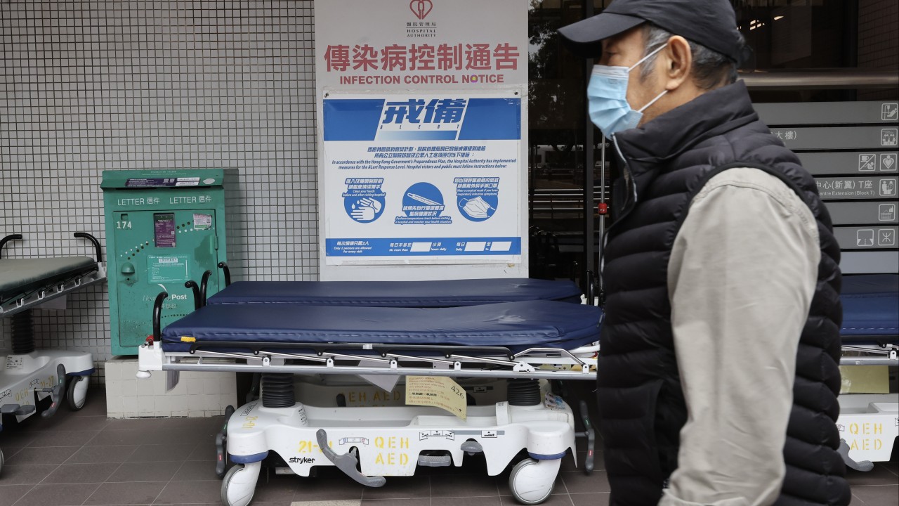 Strokovnjaki opozarjajo na prihajajočo sezono gripe in pozivajo k cepljenju