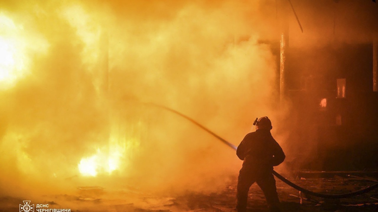 Trump nadaljeval s spreminjanjem stališč o Ukrajini, analitiki pa so komentirali vpliv na njegovo retoriko