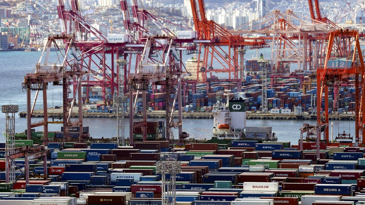 Južna Koreja ne more plačati 350 milijard dolarjev ZDA za trgovinski sporazum, kot je predlagal Trump