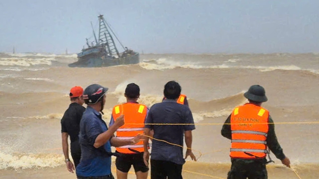 Typhoon Bualoi batters Vietnam with ‘terrible gusts’, leaving 2 dead, 12 missing