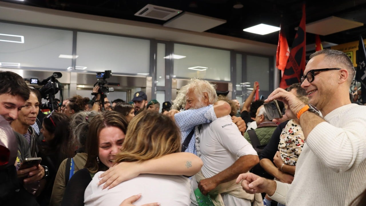 Released Gaza flotilla activists allege mistreatment by Israeli forces