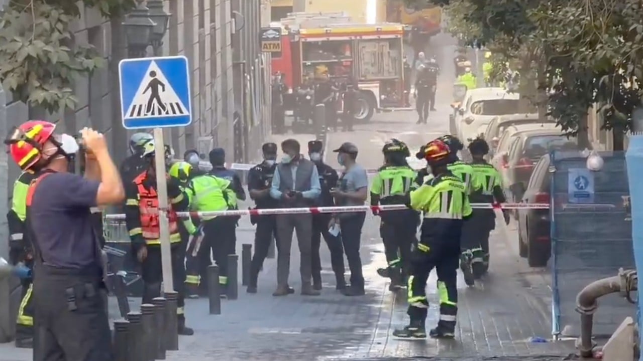 Building collapses in central Madrid, local media report