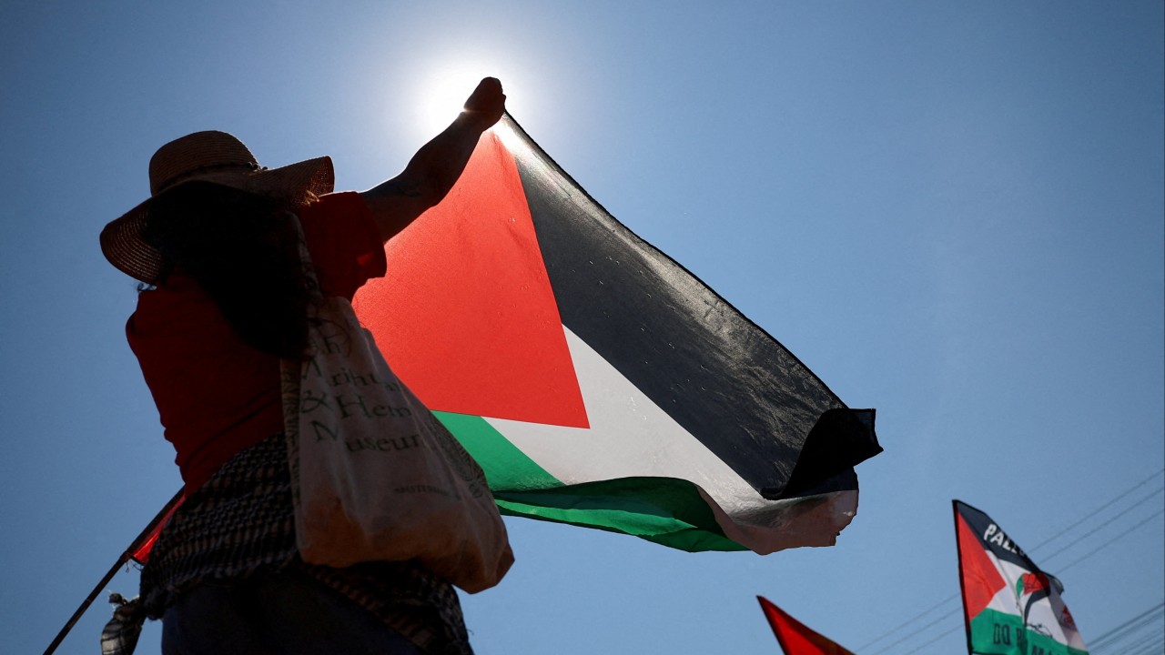 Trump says ‘real chance’ to end Gaza war, Hamas seeks US guarantees