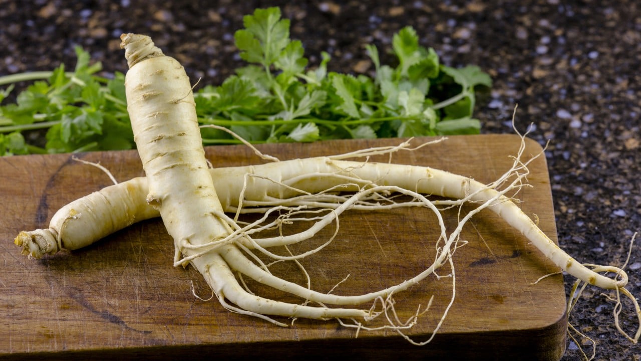 Booster of sexual prowess (they say), yummy in chicken soup: all about ginseng