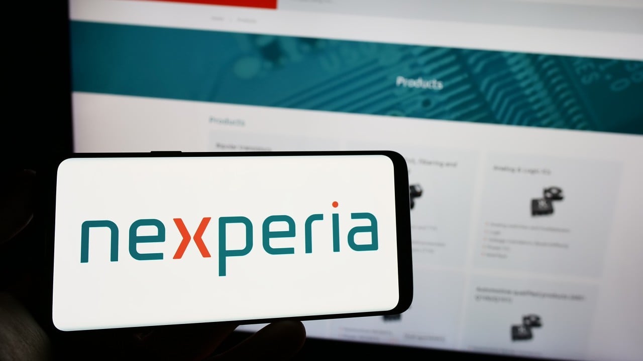 Sino-Dutch dispute over chipmaker Nexperia puts car sector supply chain at risk