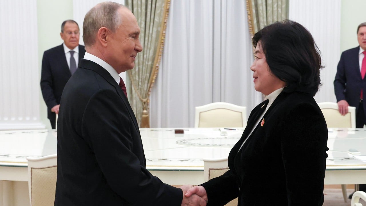 Putin and North Korea’s foreign minister discuss strengthening ties