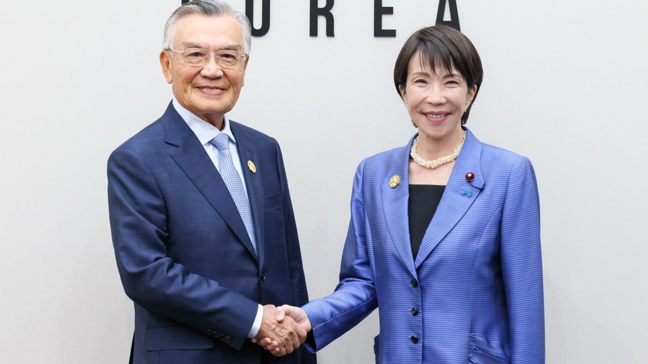 Kitajska pogojuje udeležbo Tajvana na vrhu APEC z načelom ene Kitajske