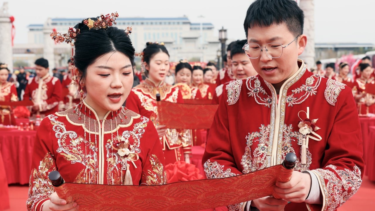 Chinese couples crowd the aisle as new policies lead to marriage bounce