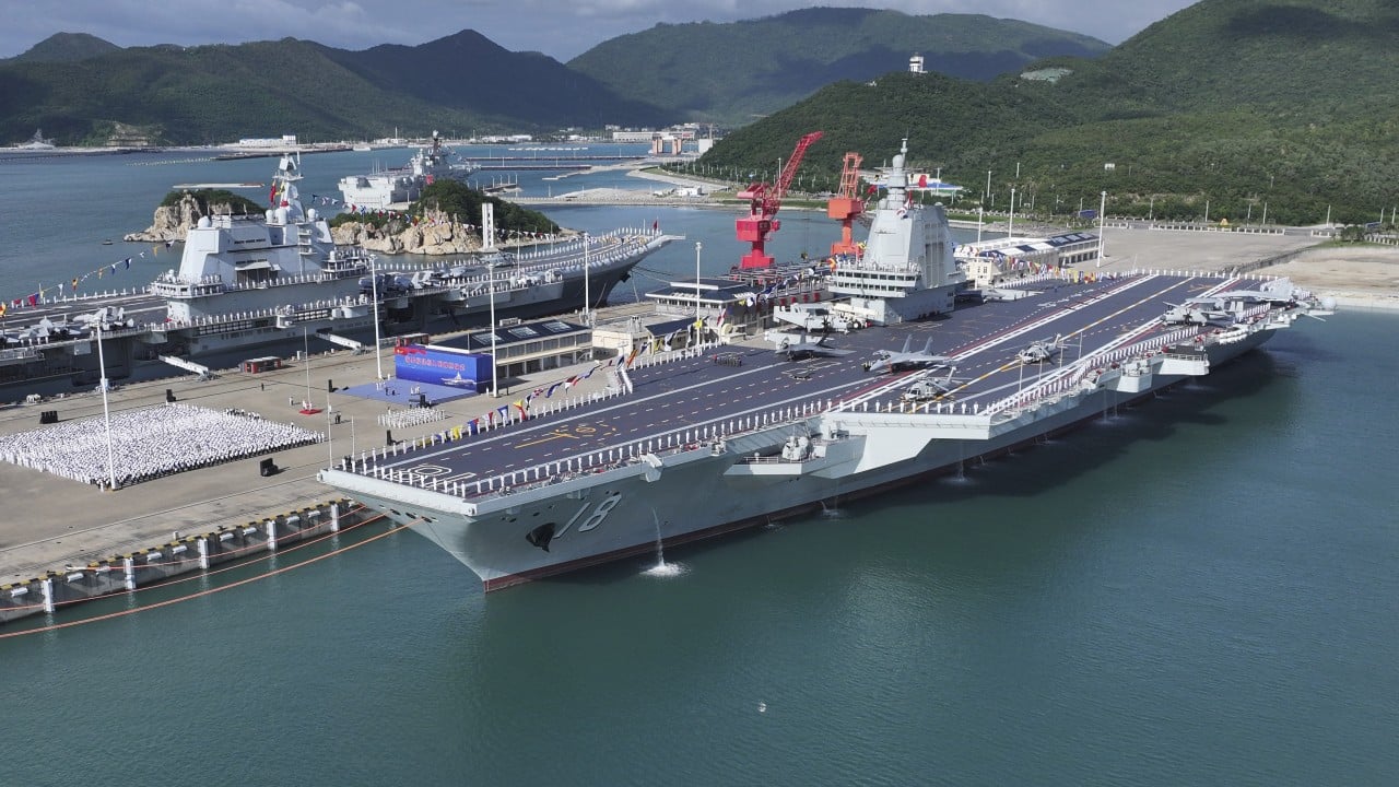 China’s most advanced aircraft carrier, the Fujian, enters service